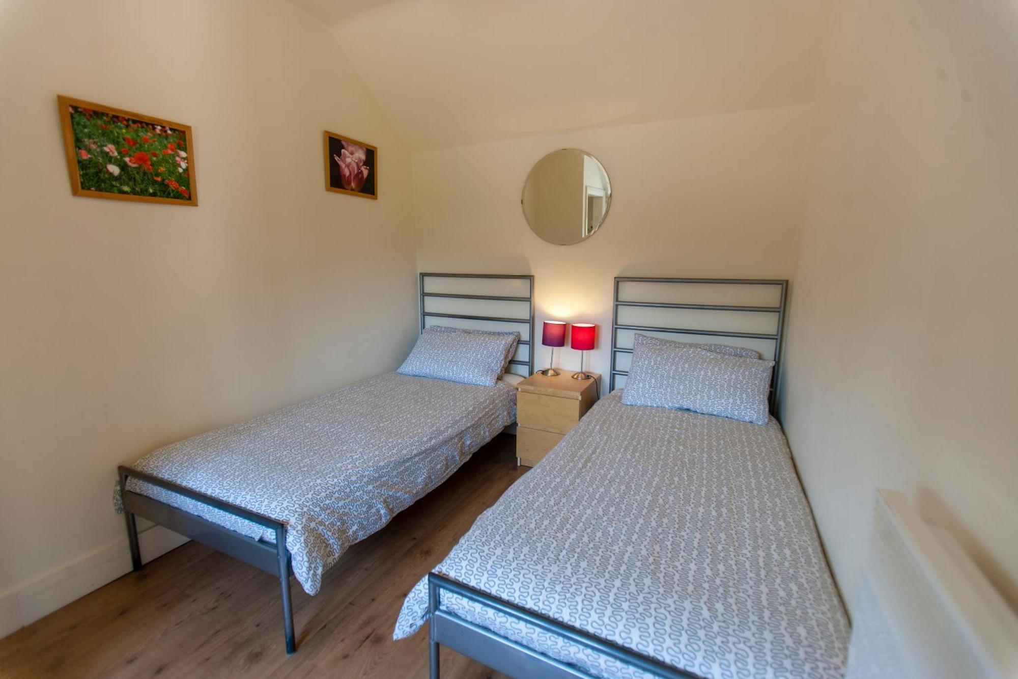 Five Cottages In Aonb And A Hobbit House! Canterbury Esterno foto